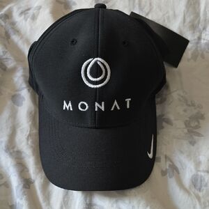 NIKE Black MONAT Cap